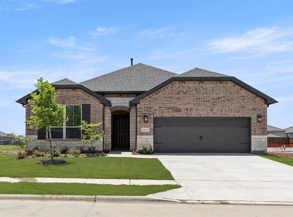 1913 Bobbin Mill Lane, Forney, TX 75126