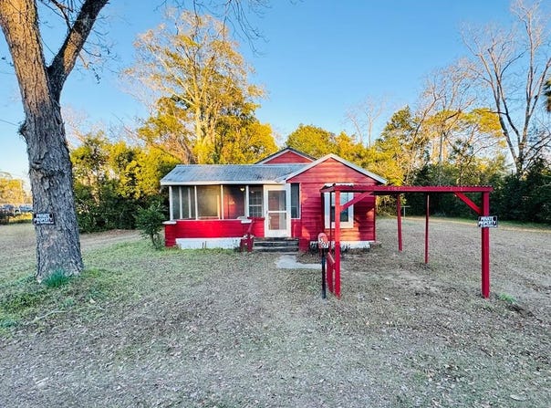 507 S Poplar Street, Adel, GA 31620