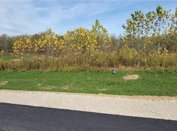 VL 2 HIDDEN RIDGE ROAD, NORTH ROYALTON, OH 44133