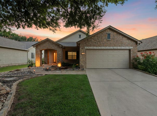 700 Texas DR, Georgetown, TX 78633