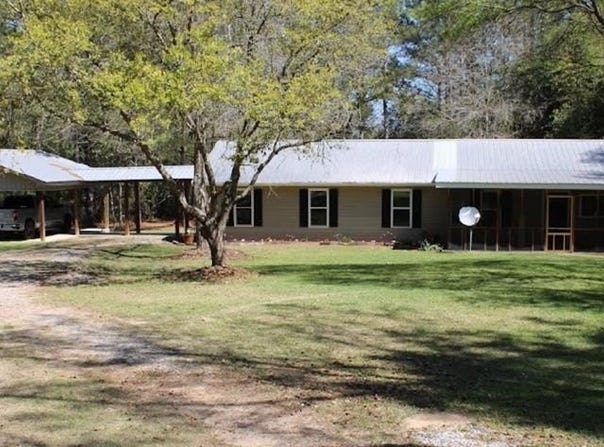 121 American Sand & Gravel, Poplarville, MS 39470