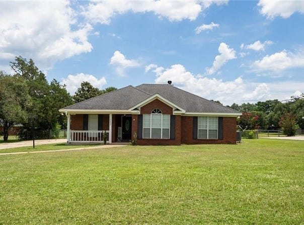 10480 Lott Road, Chunchula, AL 36521
