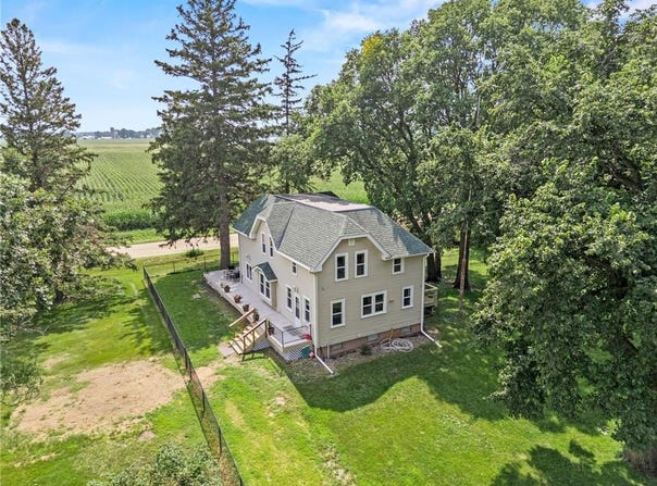 44874 176th Street, New Auburn Twp, MN 55336