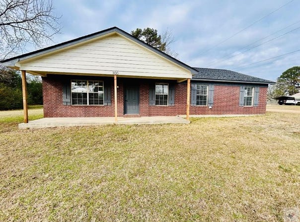 300 Northcutt St, Linden, TX 75563
