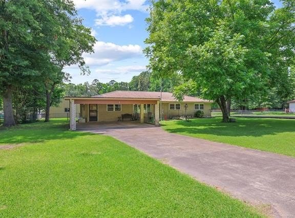 107 Maple, Broken Bow, OK 74728