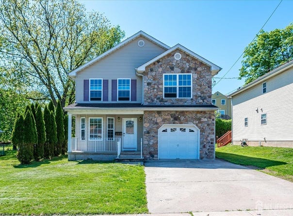 230 S 10th Avenue S, Highland Park, NJ 08904