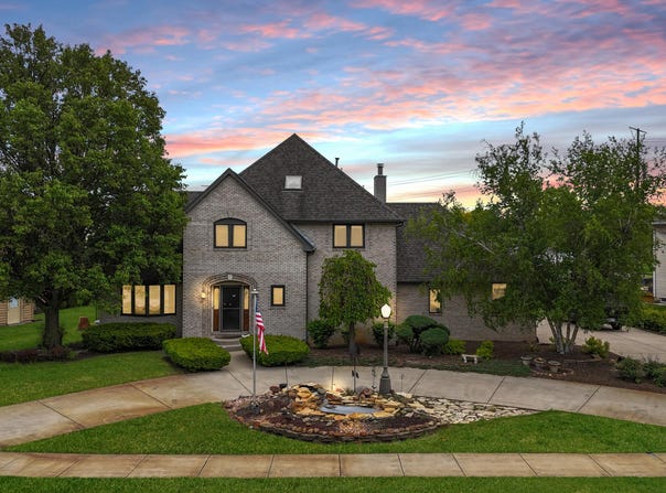 12511 W 101st Place, St. John, IN 46373