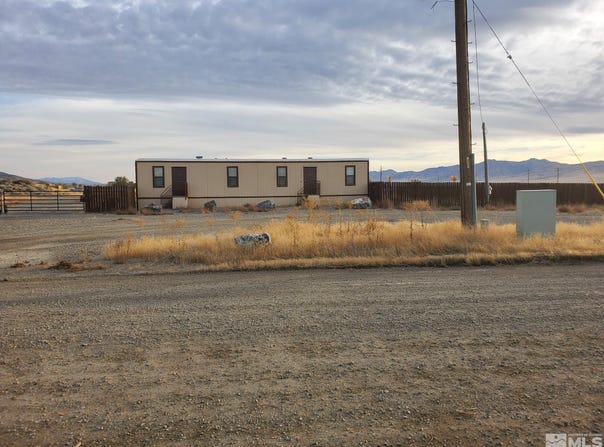 9105 Grass Valley Road, Winnemucca, NV 89445