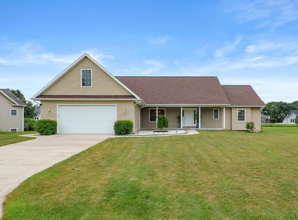 575 Autumns Way Boulevard, Kalamazoo, MI 49009