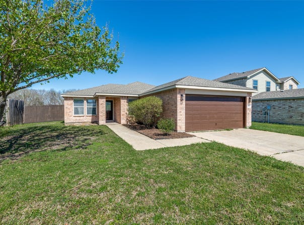 312 Stanford, Forney, TX 75126