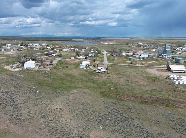 7th, Broadview, MT 59015