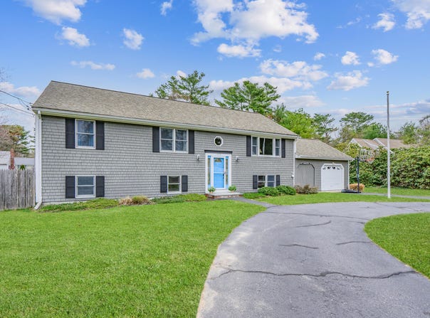 153 Hickory Hill Circle, Osterville, MA 02655