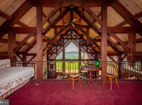 392 POCOSAN MOUNTAIN, STANARDSVILLE, VA 22973