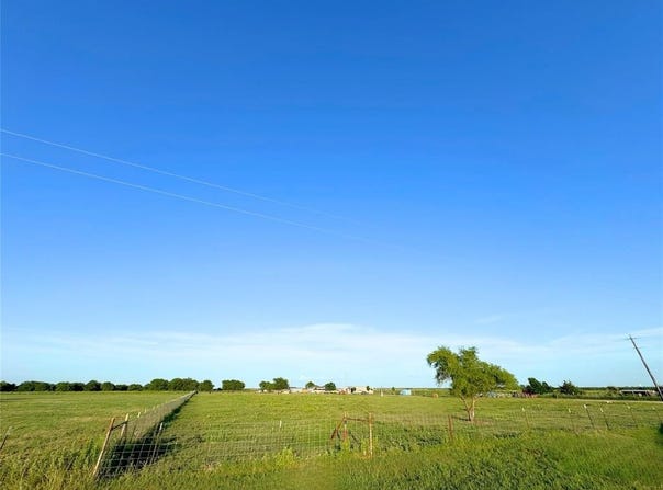 1165 Gibson Road, Waxahachie, TX 75165