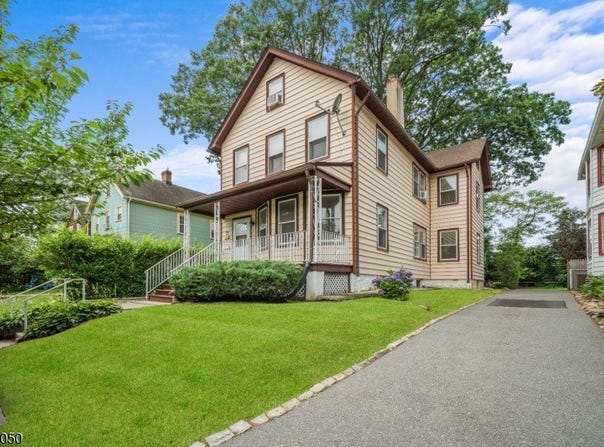 36 Herman St, Glen Ridge Boro Twp., NJ 07028-1416