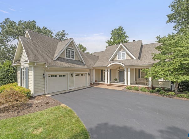 810 CARLYLE PL, CHARLOTTESVILLE, VA 22903