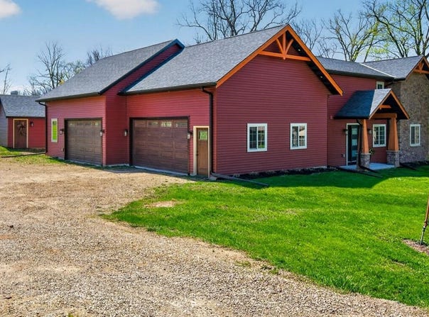 8783 COUNTY RD K, OMRO, WI 54963