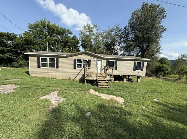 1037 Doc Adams Road, Mt Vernon, KY 40456