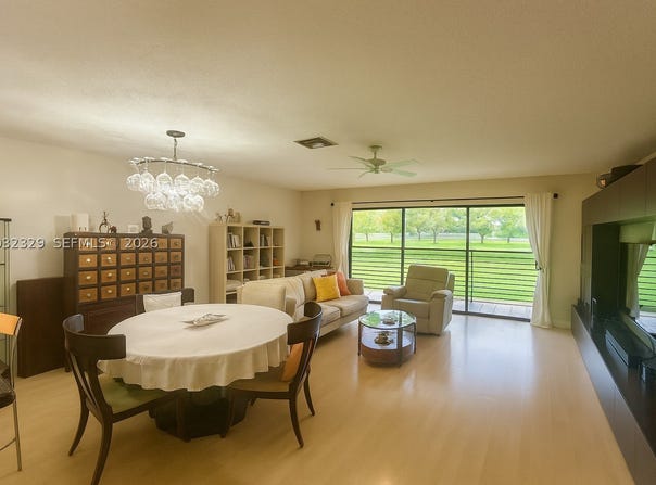 125 S Laurel Dr, Margate, FL 33063