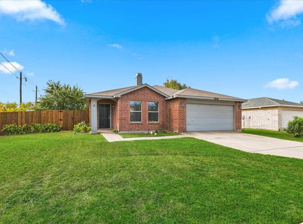 8328 Montecito Drive, Denton, TX 76210
