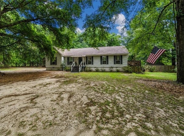 407 Five Mile Road, Eufaula, AL 36027
