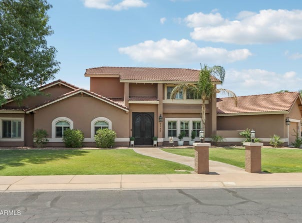 4735 E HARMONY Circle, Mesa, AZ 85206