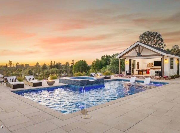 1649 Hauser Circle, Thousand Oaks, CA 91362