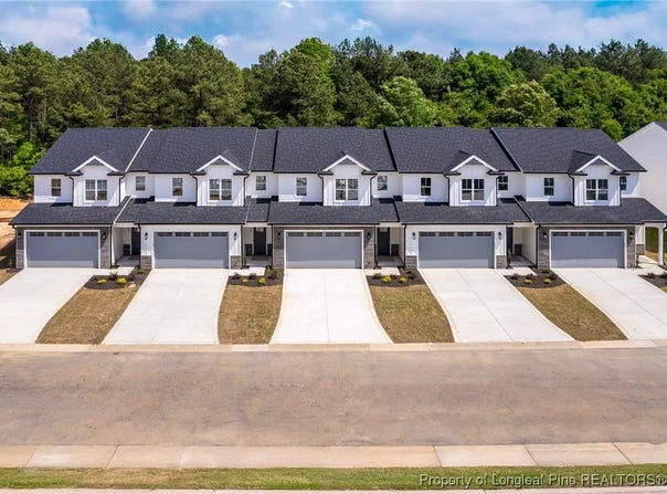 3028 Candlelight Drive, Fayetteville, NC 28311