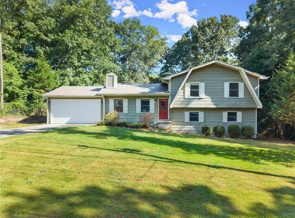 6345 Iris Drive, Flowery Branch, GA 30542