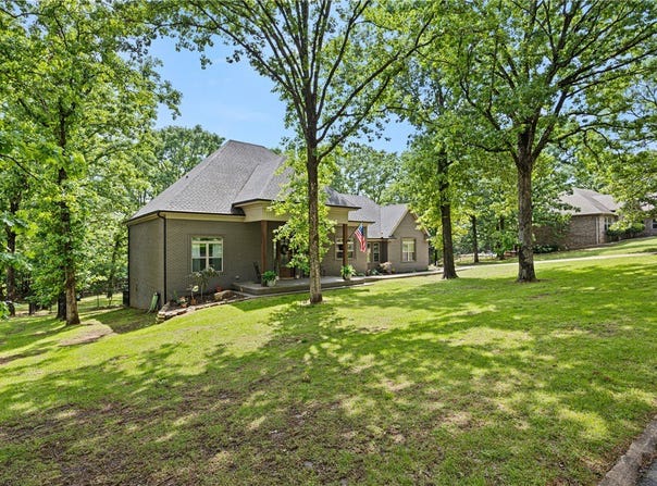 9 Rosemary Lane, Clarksville, AR 72830