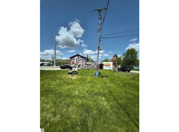 5496 W Isabella Road, Shepherd, MI 48883