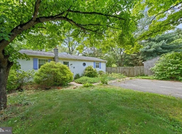 4306 COLES MILL ROAD, FRANKLINVILLE, NJ 08322
