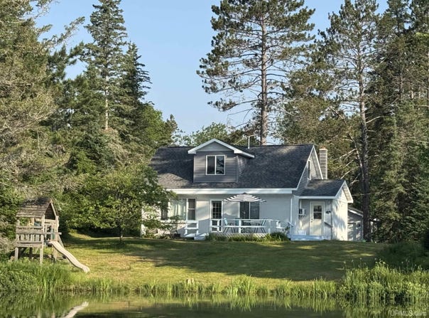 6288 N Helen Lake, Ishpeming, MI 49849
