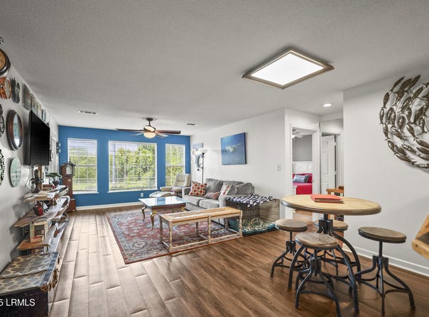 1231 Ladys Island Drive, Port Royal, SC 29935