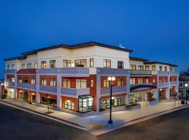 520 Lighthouse AVE 301, PACIFIC GROVE, CA 93950