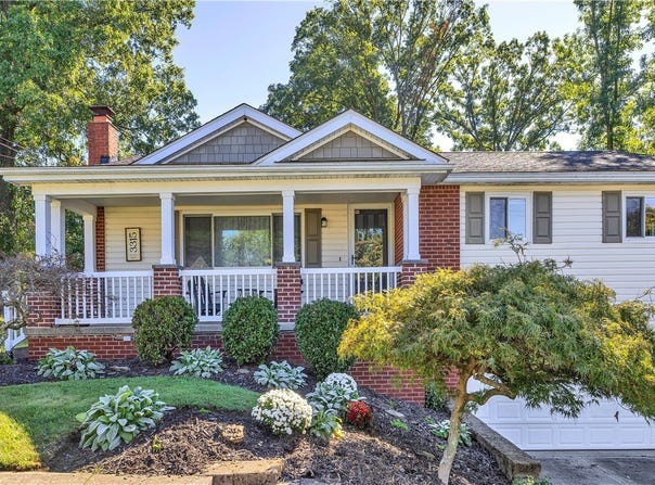 3315 Shady Dr, Murrysville, PA 15668