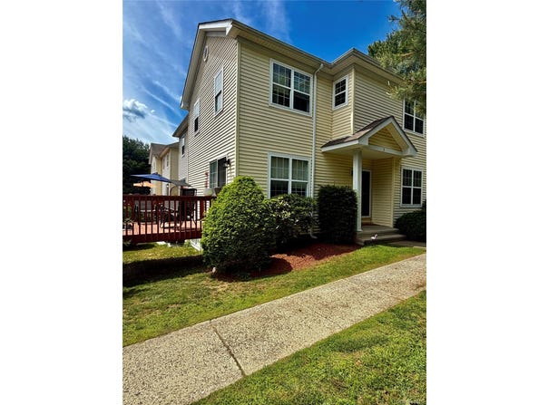 129 Stringham Road, Lagrangeville, NY 12540