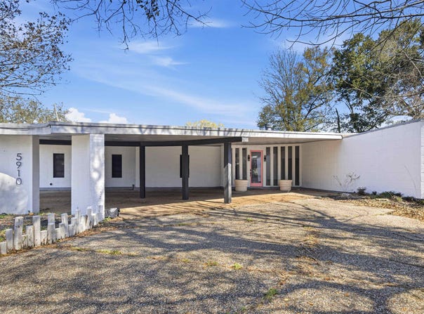 5910 Zenith, Beaumont, TX 77706