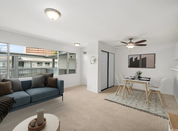 46-267 Kahuhipa Street C303, Kaneohe, HI 96744