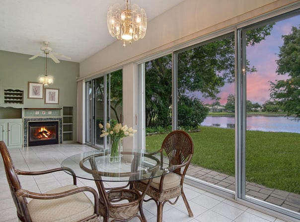 123 NW Bentley Circle, Port Saint Lucie, FL 34986