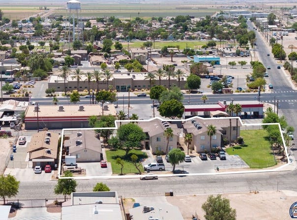 934 Ea E Ave, Brawley, CA 92227