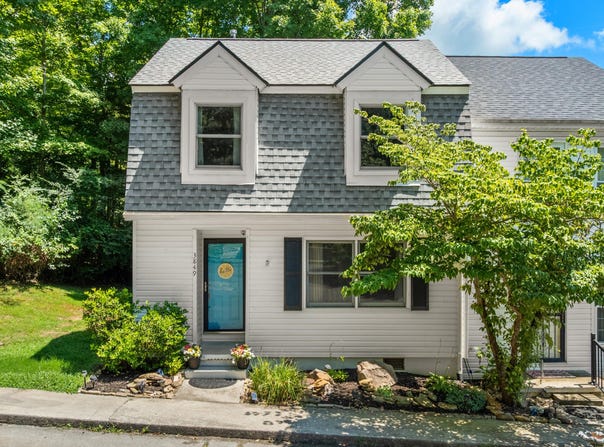 3849 NE Tambark Drive, Knoxville, TN 37917