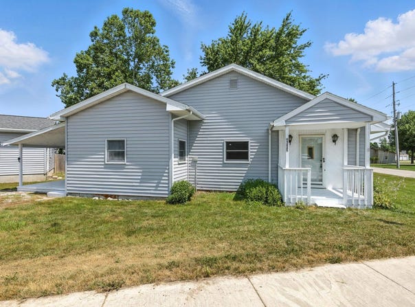 1103 N Wayne Street, Warren, IN 46792