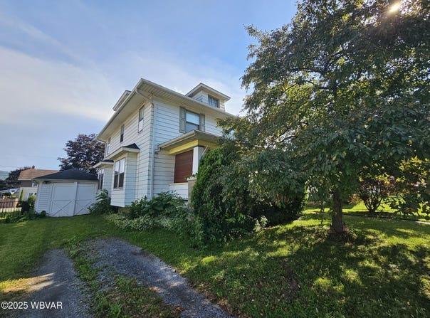1165 HIGH STREET, Williamsport, PA 17701