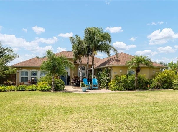 39758 Palm Drive, Los Fresnos, TX 78566