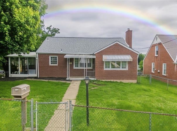 2987 Sycamore St., Lower Burrell, PA 15068