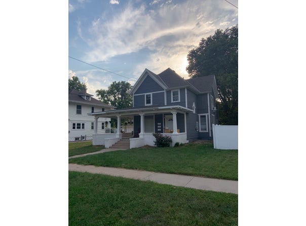 741 N Hastings Ave, Hastings, NE 68901