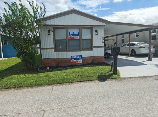 396 Hummingbird Pl, Plant City, FL 33565