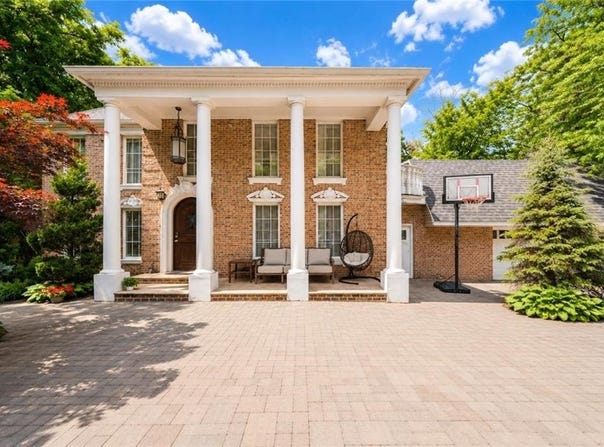 6475 Amboy Road, Staten Island, NY 10309