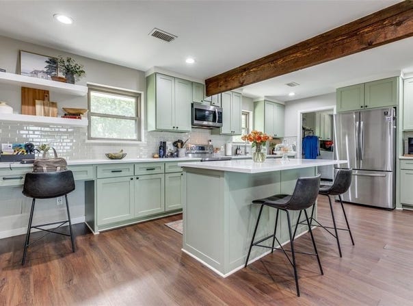 6482 County Road 321, Valley View, TX 76272